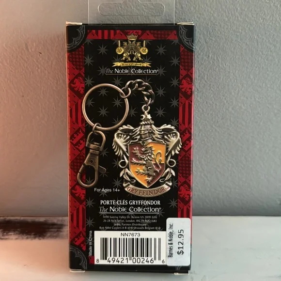 Harry Potter Gryffindor crest keychain - Picture 2 of 2